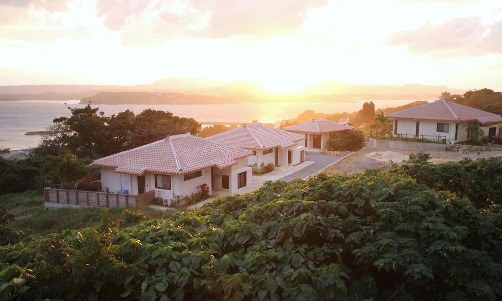 Ocean Hills Kouri Hotel Nakijin Buitenkant foto