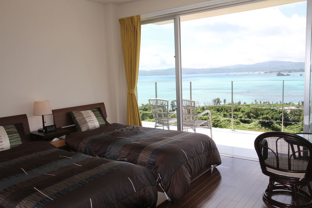 Ocean Hills Kouri Hotel Nakijin Buitenkant foto