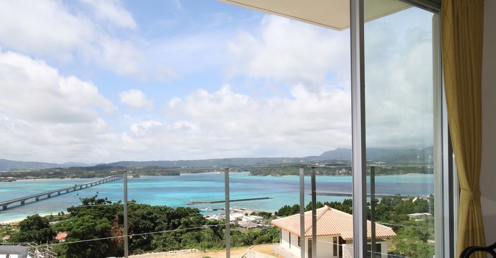 Ocean Hills Kouri Hotel Nakijin Buitenkant foto