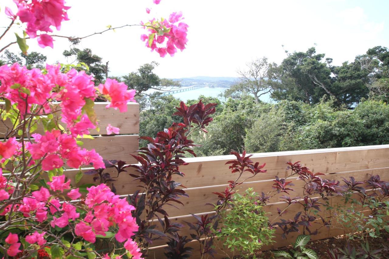 Ocean Hills Kouri Hotel Nakijin Buitenkant foto